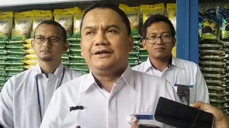 Bulog Kalteng Bantu Penyaluran Beras Dukung Program Kartu Huma Betang