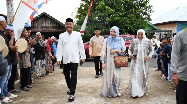 Safari Ramadhan di Teluk Telaga, Bupati Barsel Ajak Warga Perkuat Kebersamaan