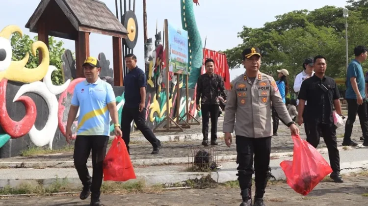 Bupati Pulpis Ajak Masyarakat Peduli Lingkungan Melalui Gerakan Indonesia ASRI