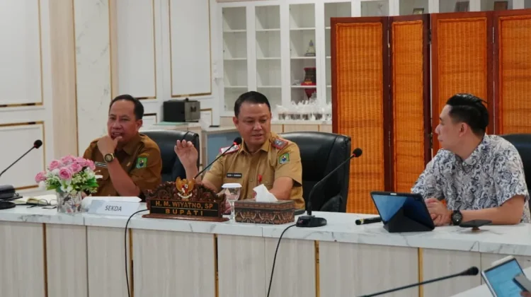 Sekda Kapuas Dorong Pengembangan Tempat Pengolahan Sampah Terpadu