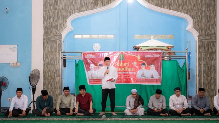 Sambangi Desa Buhut Jaya, Wabup Kapuas Berikan Layanan Cek Kesehatan Gratis