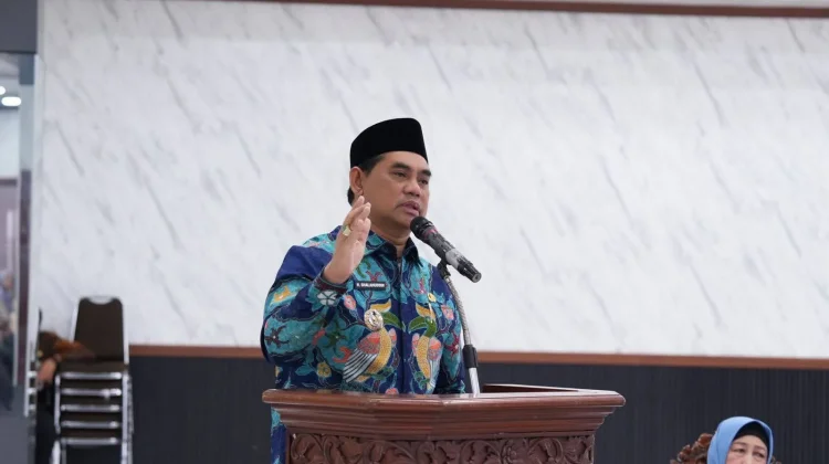 Bupati Shalahuddin Ajak Masyarakat Semarakkan Idul Fitri
