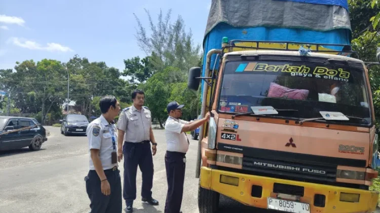 Sikat Muatan Berlebih, Dishub Kobar Perketat Angkutan Barang jelang Lebaran