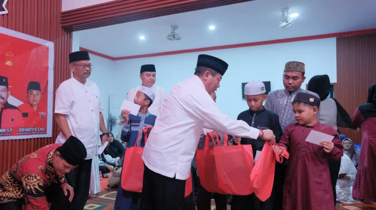 Bupati Kapuas Jadikan Bukber Parpol Ajang Kepedulian Sosial