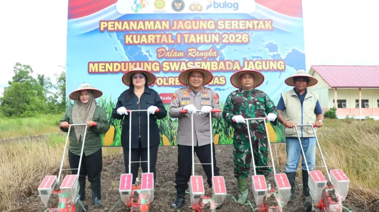 Sinergitas Lintas Instansi, Polres Kapuas Wujudkan Gerakan Tanam Jagung