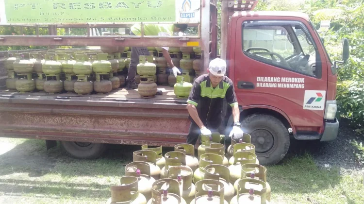 Halo RRI, Masyarakat Baun Bango Minta Pemda Adakan Pasar Murah di Pedesaan