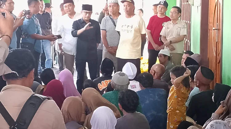 Wali Kota Palangka Raya Kunjungi Korban Terdampak Kebakaran Jalan Murjani