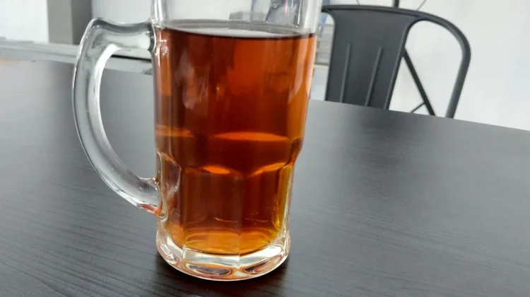 Teh Hangat Tawar, Minuman Sederhana Bermanfaat untuk Kesehatan