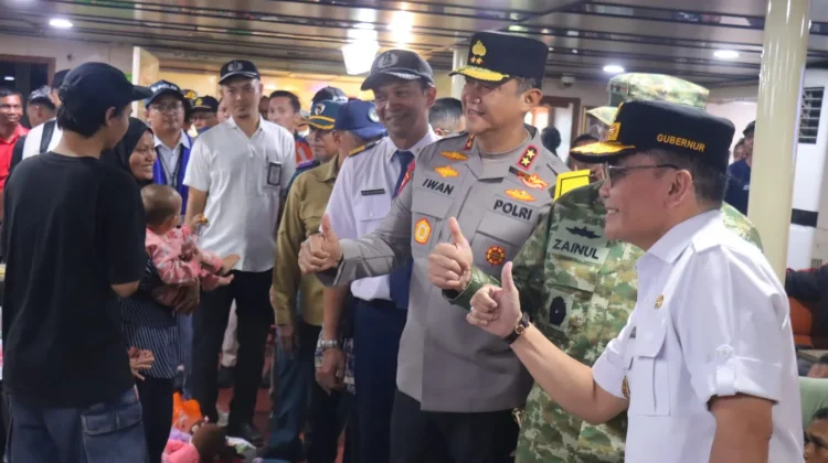 Kapolda Kalteng Tinjau Pos Pengamanan Mudik di Kotawaringin Barat