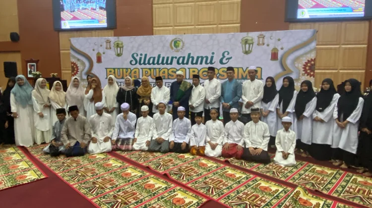 DPRD Palangka Raya Gelar Buka Bersama Masyarakat