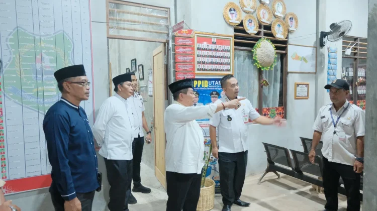Usai Safari Ramadan, Bupati Kapuas Tinjau Kantor Lurah Pulau Kupang
