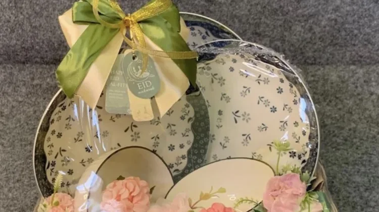 Kenali Perbedaan Parcel dan Hampers Lebaran