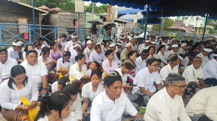 Umat Hindu di Palangka Raya Gelar Upacara Melasti jelang Hari Suci Nyepi 2026