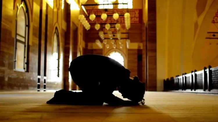 Iktikaf Menjadi Ruang Memurnikan Tauhid di Bulan Ramadan
