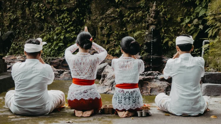 Nyepi Lebih dari Sekadar Hari Sunyi