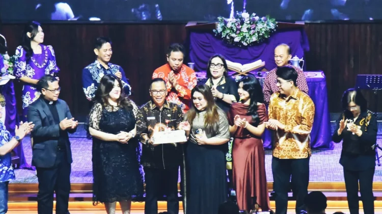 35 Tahun Mengabdi, Leonard S. Ampung Memasuki Masa Purnatugas