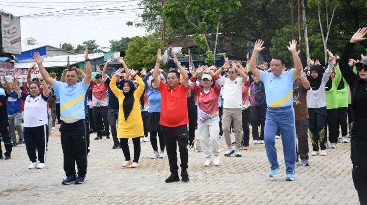Meriah, Pemkab Kapuas Gelar Senam Bersama Perkuat Kebersamaan