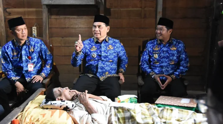 Bupati Shalahuddin Kunjungi Rekan Seperjuangan ketika Masih di Dinas PUPR