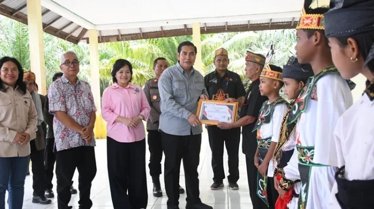 Pemkab Pulang Pisau Apresiasi Pergelaran Sakula Budaya
