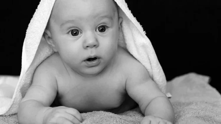Orang Tua Perlu Memperhatikan Perkembangan Mata Bayi sejak Dini