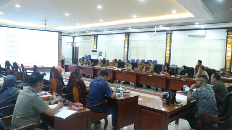 DPRD Kapuas Gelar Rapat LKPJ 2025