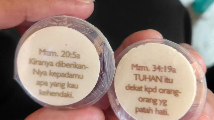 Mengenal Hosti, Roti Perjamuan dalam Ibadah Umat Kristen