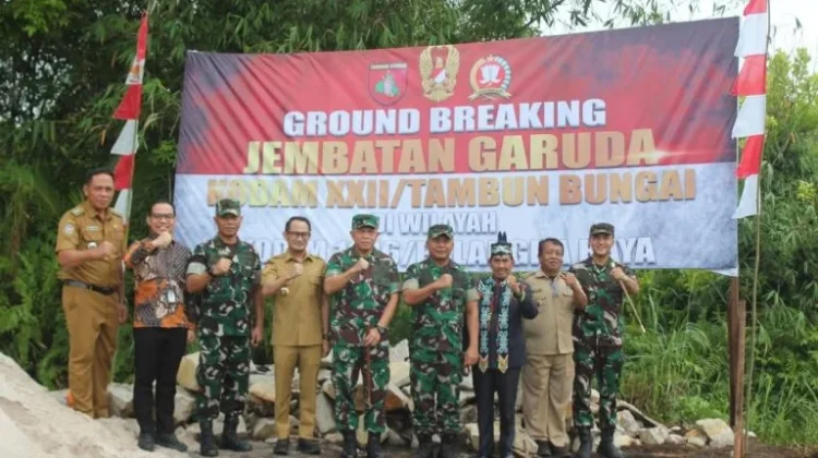 Kodim 1016/Plk Bangun Jembatan Perintis Garuda di Kecamatan Bukit Batu