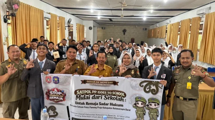 Satpol PP Kobar Ajak Pelajar Jadi Pelopor Sadar Hukum