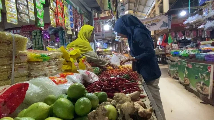 Harga Cabai Turun di Palangka Raya Penjualan Masih Sepi