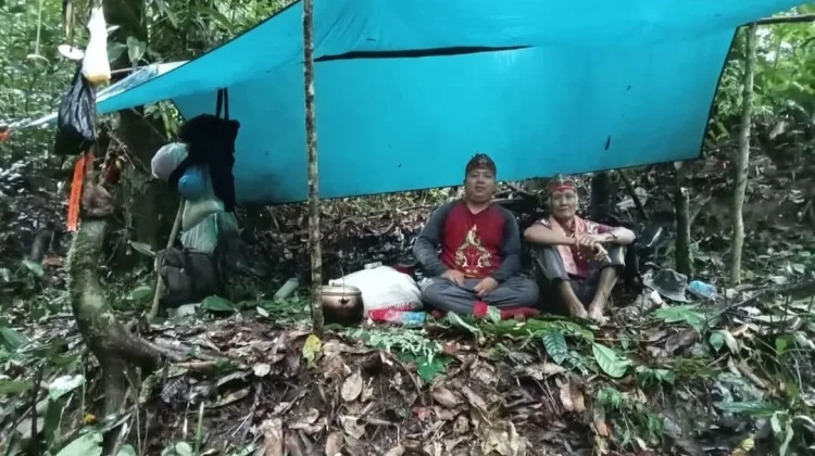 Warga Dayak Siang Kunjungi Gunung Bondang Bentuk Penghormatan kepada Leluhur