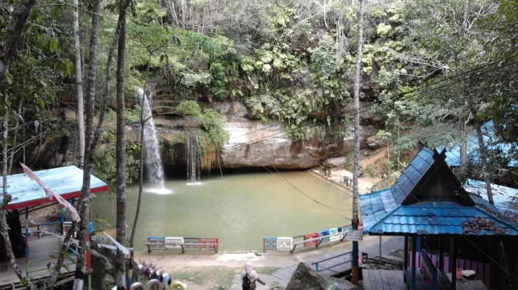 Air Terjun Batu Mahasur, Pilihan Destinasi Wisata yang Sejuk di Gunung Mas