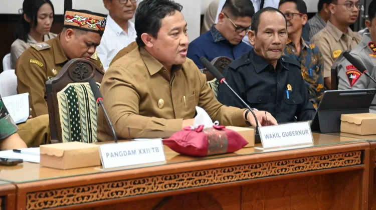Wagub Kalteng Janji Perjuangkan Nasib Penambang Rakyat, Minta Aturan Tak Berat