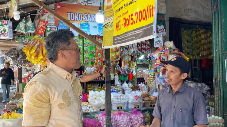Jaga Harga Minyak Goreng, Bulog Kalteng Terus Pasok Minyakita Setiap Pasar