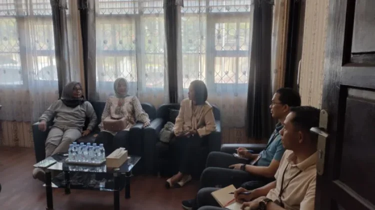 Gandeng Bank Kalteng, Pemkab Kobar Matangkan Sistem Non-Tunai untuk Dana Desa