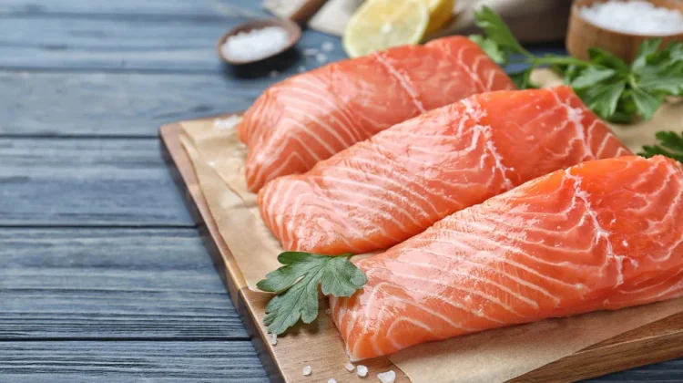 Daging Salmon Pilihan Sehat, Kaya Gizi dan Mudah Diolah