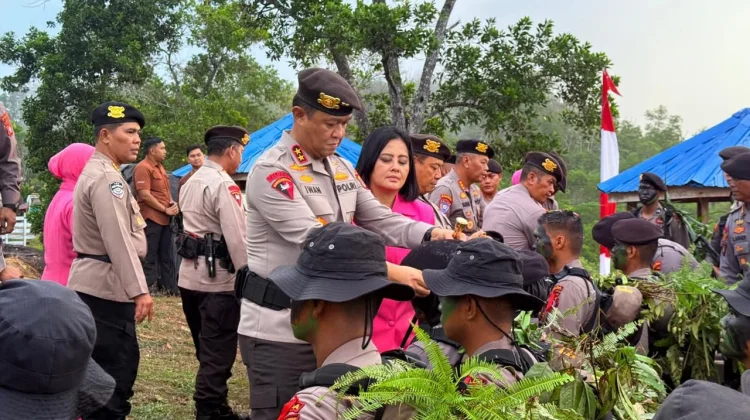 Semangat Bhayangkara Menggema di Bukit Cinta, Kapolda Kalteng Tutup Pembaretan Bi