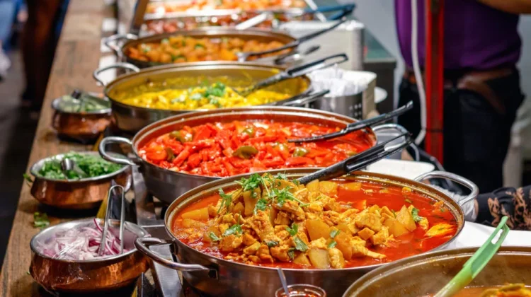 Mengonsumsi Makanan Halal Dinilai Berpengaruh pada Kesehatan dan Spiritual