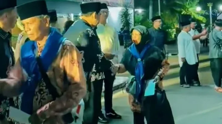 Bupati Shalahuddin Apresiasi Petugas Haji 2026