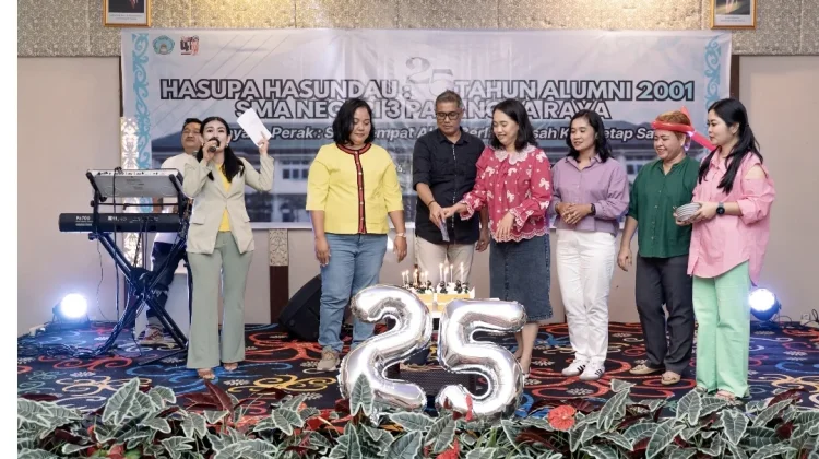 Seperempat Abad Berlalu, Kebersamaan Alumni 2001 SMAN 3 Palangka Raya Tetap Hangat