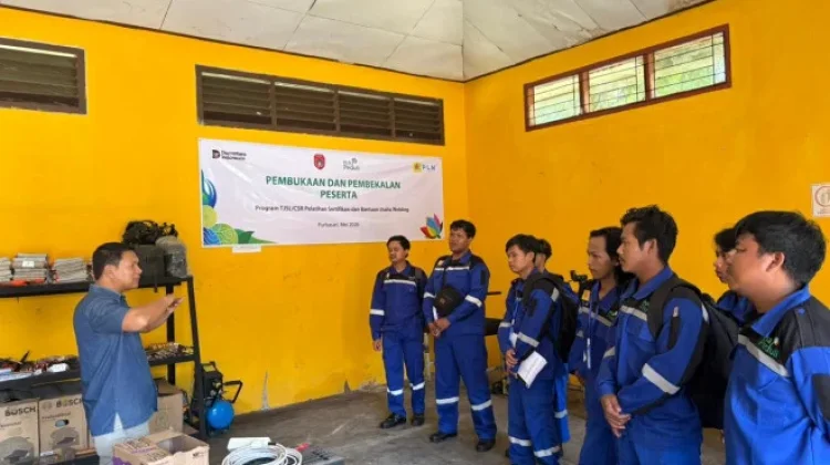 Tingkatkan Keahlian Tenaga Kerja, Disnakertrans Kobar Gelar Pelatihan 'Welding'