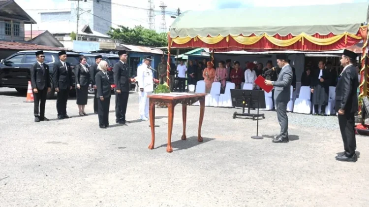 Bupati Pulang Pisau Lantik Pejabat di Eks Terminal
