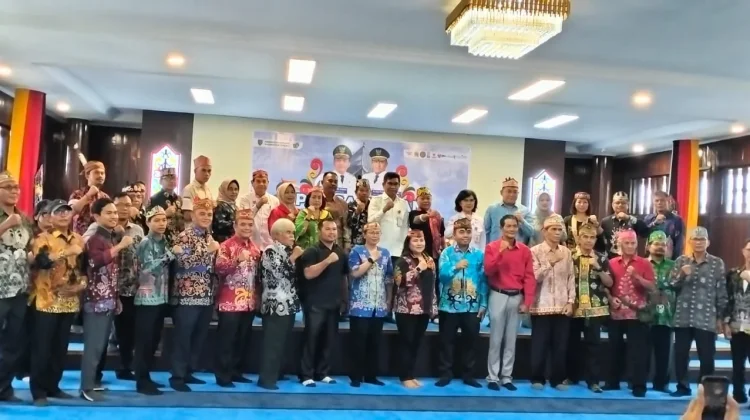 Pj Sekda Kalteng Ambil Sumpah Janji 60 Juri FBIM 2026