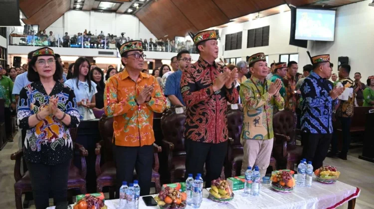 Gubernur Agustiar Sabran Hadiri Konser Akbar Pesparawi Kalteng