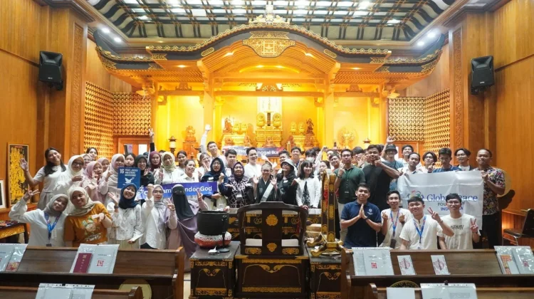 Kegiatan Peace! Project di Vihara Buddha Graha Pundarika