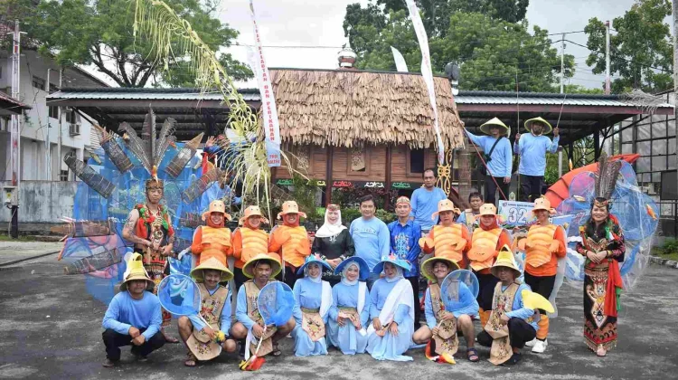 Dislutkan Kalteng Tampilkan Ekonomi Biru di Karnaval Budaya FBIM 2026