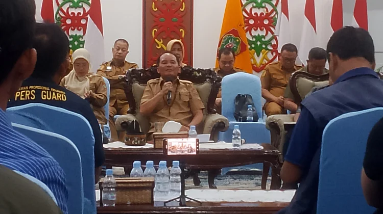 Gubernur Akui Kadis PUPR Kalteng Tertekan