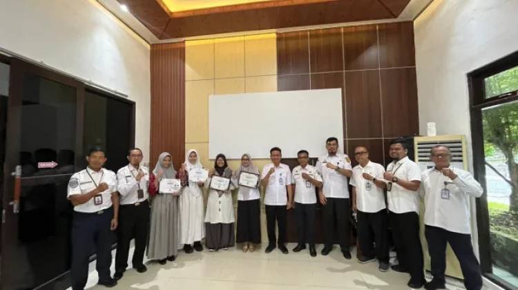Dishub Kobar Berikan Penghargaan Pelajar Pelopor Keselamatan LLAJ Tahun 2026