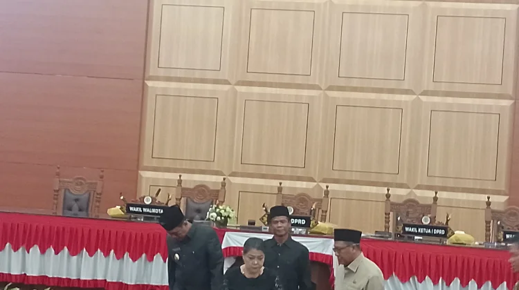 DPRD Kota Palangka Raya Sahkan Perda Penerangan Jalan