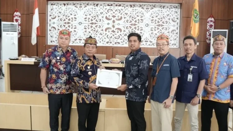 Bupati Kapuas Saksikan Penandatanganan Kerja Sama Skema SSI JKN