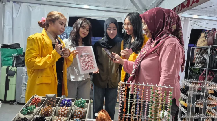 Mahasiswa UPR Perkuat Branding 77 UMKM di Rumah BUMN Palangka Raya